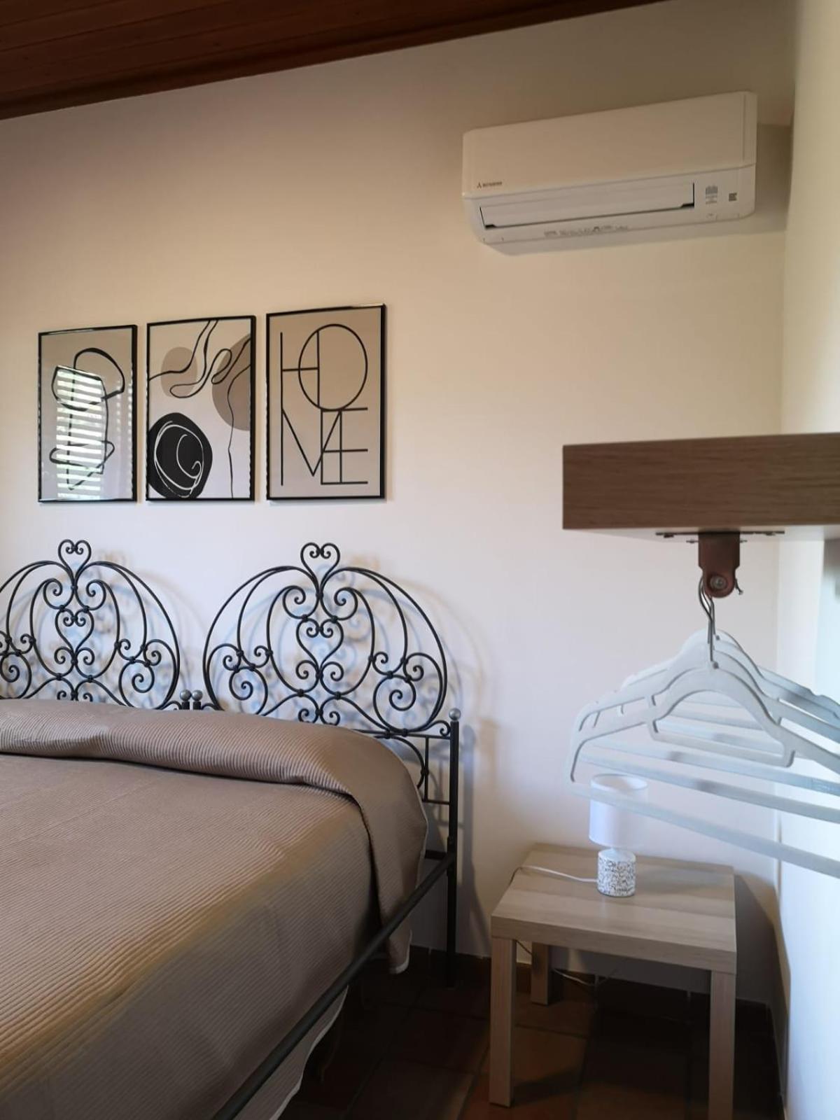 Villa Calcerame Montelepre Zimmer foto